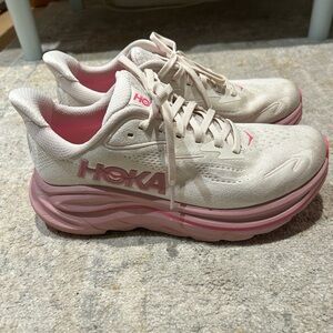 hoka clifton 10 sneakers